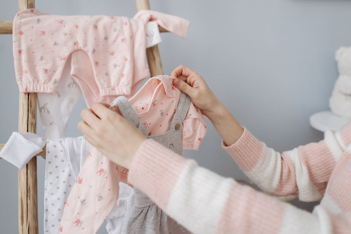 How to Target the Right Audience for Your Baby Clothes Website